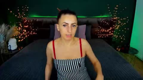 rebecca_diamonds online show from November 2025 06:34:01 AM