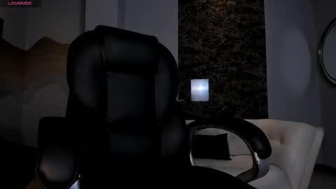 Snapshot of rebeccahudson_ chatting on January 2026 07:39:01 PM Rebe online show from January 2026 07:39:01 PM