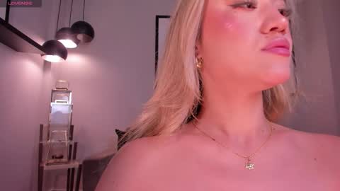 Snapshot of rebeccahudson_ chatting on January 2026 07:50:02 PM Rebe online show from January 2026 07:50:02 PM