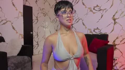 REBEKA online show from November 2025 12:31:02 PM