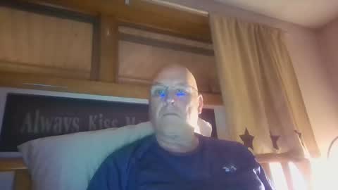 Mtn. Man online show from October 2025 03:14:02 AM