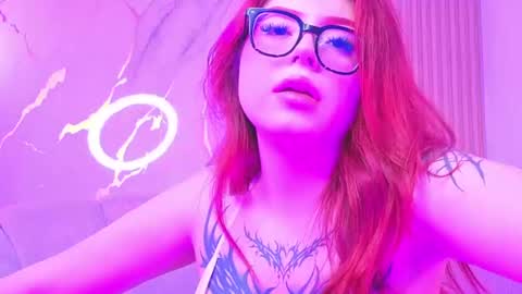 Snapshot of red_bunny_v chatting on June 2026 02:10:02 PM Hi Stream 800am to 200pm online show from June 2026 02:10:02 PM