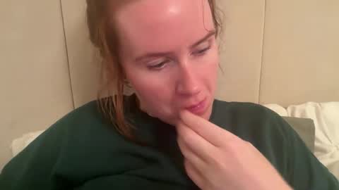 Rosie online show from September 2025 07:04:01 PM