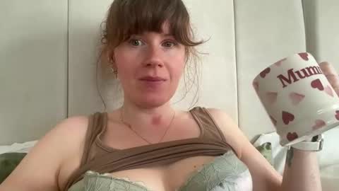 Snapshot of red_head_rosie_69 chatting on April 2026 08:28:02 AM Rosie online show from April 2026 08:28:02 AM