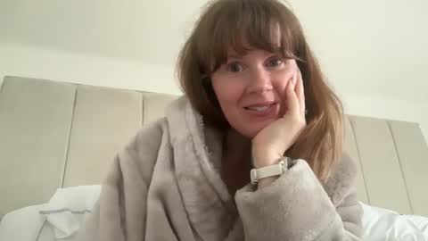Snapshot of red_head_rosie_69 chatting on May 2026 03:18:02 PM Rosie online show from May 2026 03:18:02 PM