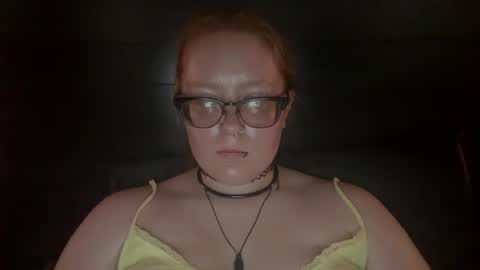 red_hot_foxx03 online show from August 2026 03:03:01 PM