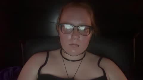 red_hot_foxx03 online show from August 2026 01:35:02 PM