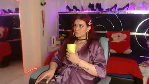 Luna online show from September 2025 12:55:02 AM