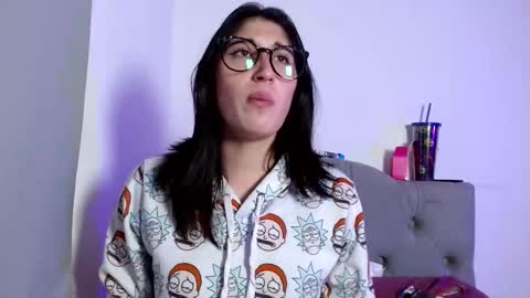 IG   OF red moonn online show from December 2025 07:28:01 AM