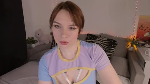 Mia online show from February 2025 11:09:01 AM