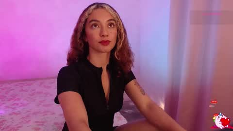 Snapshot of red_velvett0 chatting on November 2025 05:07:02 AM red_velvett0 online show from November 2025 05:07:02 AM