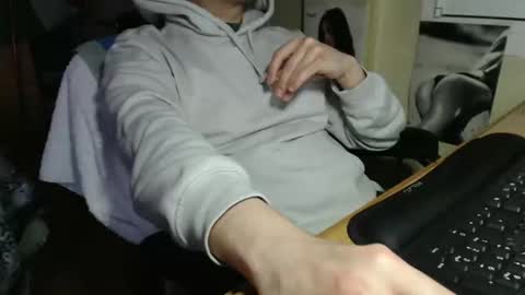 Red online show from March 2026 04:53:02 PM