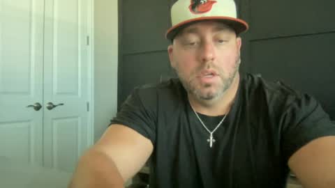 Snapshot of redbull1414 chatting on June 2026 03:40:01 PM RedBull online show from June 2026 03:40:01 PM