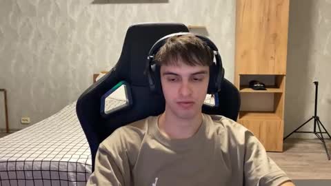 redbullshine online show from September 2025 01:34:02 PM