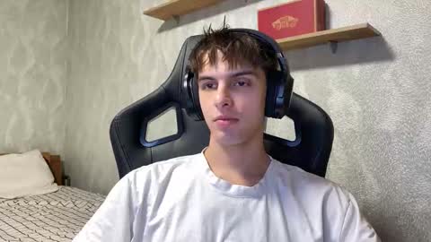 redbullshine online show from October 2025 07:42:02 PM