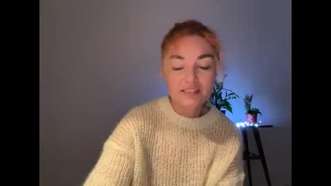 reddgirll online show from February 2025 06:15:02 PM