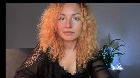 reddgirll online show from March 2025 10:36:02 PM