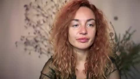 reddgirll online show from September 2025 06:32:02 PM