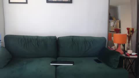 redfloweer online show from January 2025 06:07:01 PM