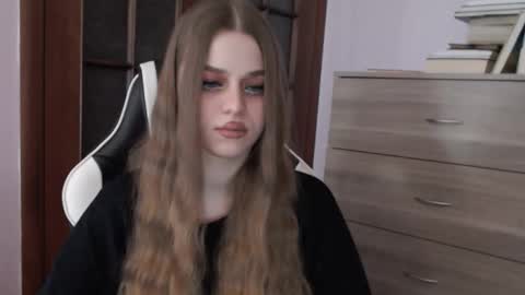 Lily online show from February 2026 02:30:01 AM