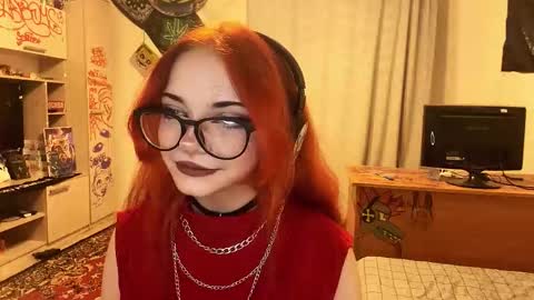 Snapshot of redheadcatxd chatting on May 2026 10:17:01 PM Eva online show from May 2026 10:17:01 PM