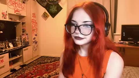 Snapshot of redheadcatxd chatting on May 2026 10:27:01 PM Eva online show from May 2026 10:27:01 PM