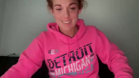 Redheaded Fox online show from January 2025 06:20:02 PM