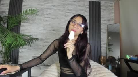 redhood_1_ online show from April 2026 07:07:01 PM