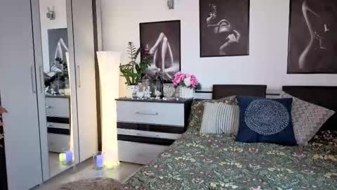 Alex online show from December 2025 12:20:01 PM