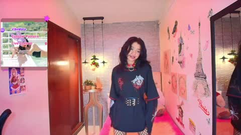 Lili Lopez online show from January 2025 10:55:01 PM