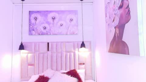 Snapshot of redhotter_ chatting on May 2026 01:57:16 AM Lili Lopez online show from May 2026 01:57:16 AM