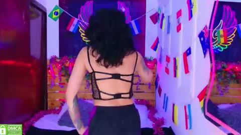 Lili Lopez online show from July 2026 08:00:02 PM