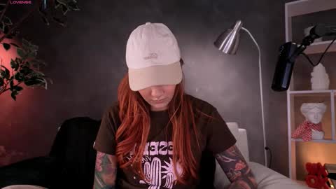 Red Jasmine online show from February 2026 11:06:01 PM