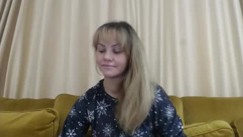 RedJessica online show from November 2025 05:52:01 AM