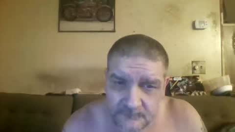 redmud3 online show from April 2026 07:58:01 PM