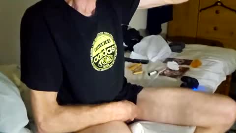 redrodridding online show from February 2025 07:18:02 AM