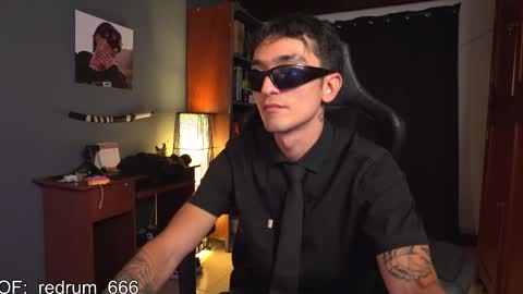 Red online show from February 2025 12:32:02 AM