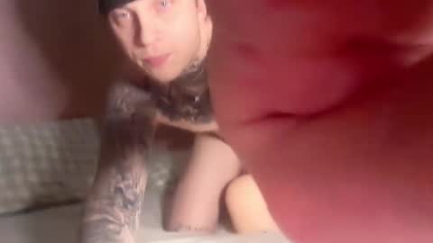 Snapshot of redrumbackwards chatting on January 2026 04:50:01 AM redrum online show from January 2026 04:50:01 AM