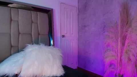 Snapshot of reds_velvet chatting on March 2026 01:51:01 AM RED VELVET online show from March 2026 01:51:01 AM