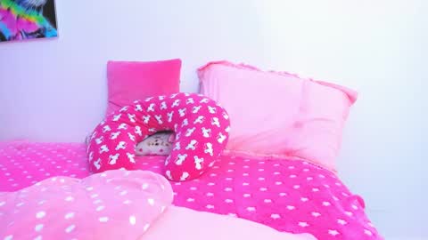 redski77 online show from March 2025 09:29:01 AM