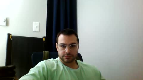 redstar461163 online show from December 2024 06:25:01 PM