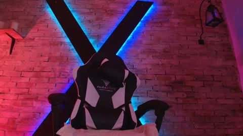   online show from September 2025 12:05:02 PM