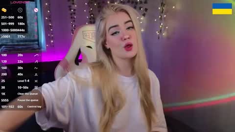 Ronnie online show from September 2025 05:34:01 AM