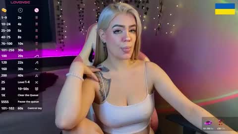 Ronnie online show from October 2025 08:49:01 PM