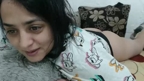 Reea online show from February 2025 10:12:01 PM