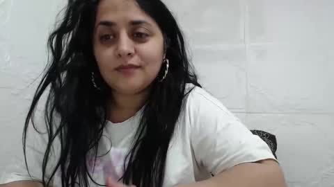 Reea online show from February 2026 09:07:01 PM