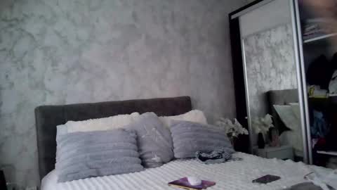 Reed-velvet online show from February 2026 07:28:02 AM