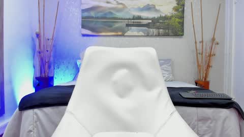 Regan online show from January 2025 07:00:01 PM