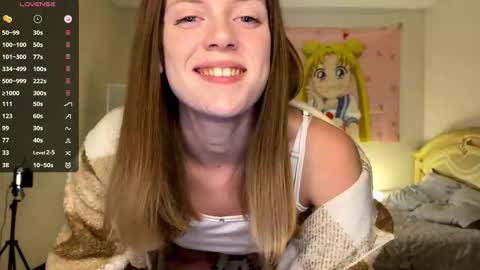 Lucy online show from December 2025 03:17:01 PM