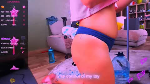 reggieMeow online show from February 2025 06:08:02 AM